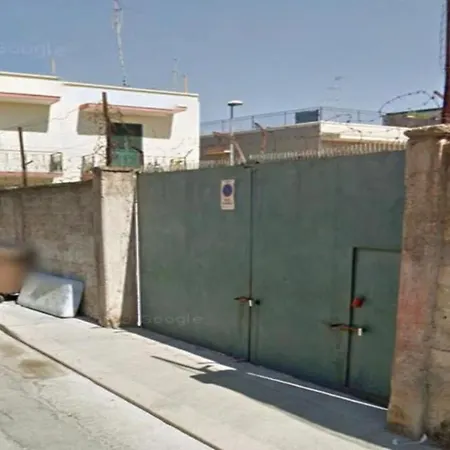 Just Music House Bnb,typical,15min Airport &