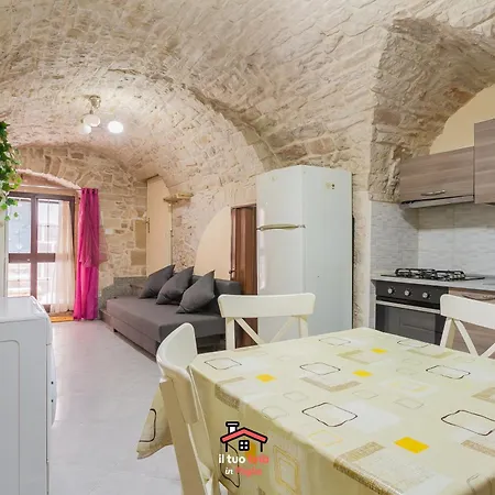 Just Music House Bnb,typical,15min Airport & Daire Bitonto